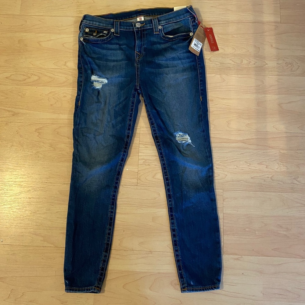 Brand new True Religion Halle Jeans size 32